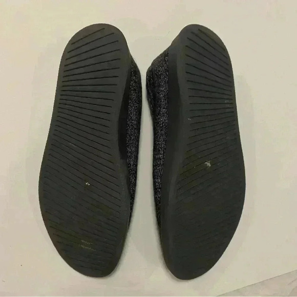 Allbirds Grey Shoes - Picture 5 of 6